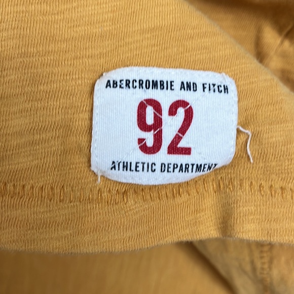 Mens y2k Vintage Abercrombie Patch Logo Tee Shirt - Picture 2 of 4